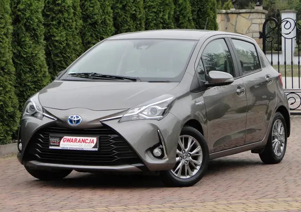 świętokrzyskie Toyota Yaris cena 57999 przebieg: 68745, rok produkcji 2018 z Kielce